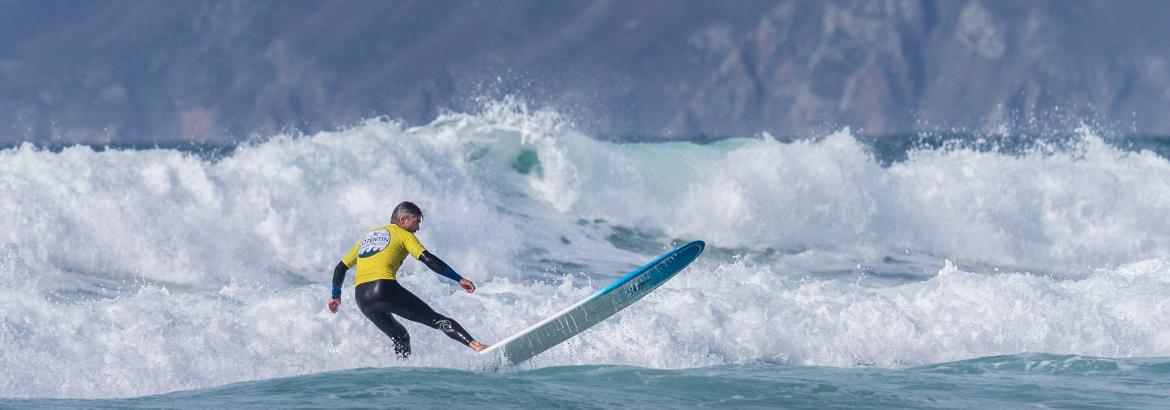 Surf à Siouville dans le Cotentin