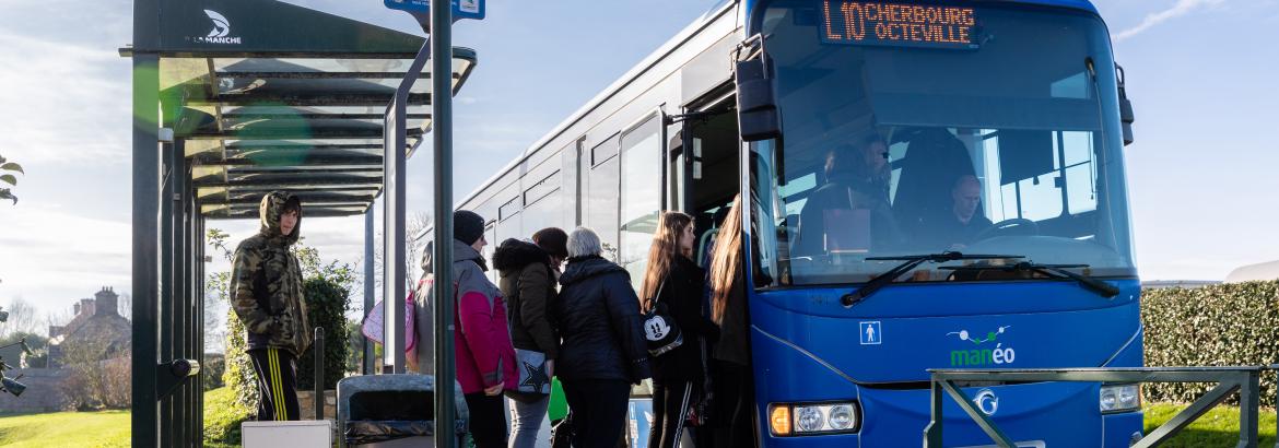 Déplacements en bus dans le Cotentin