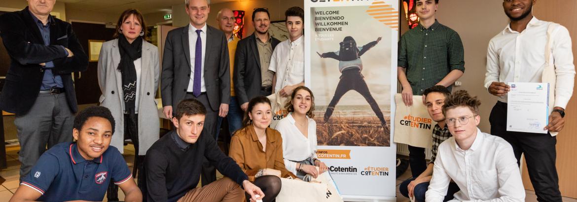 remise des diplômes de job student