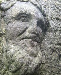 Le Bacchus de Valognes. Sculpture d’époque romaine datant du Ier ou IIe siècle retrouvé dans le mur d'une maison à Valognes.