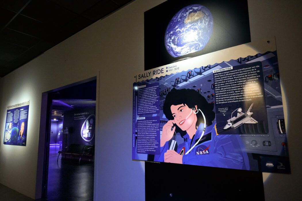 Exposition Femmes de Sciences, présentant Sally Ride